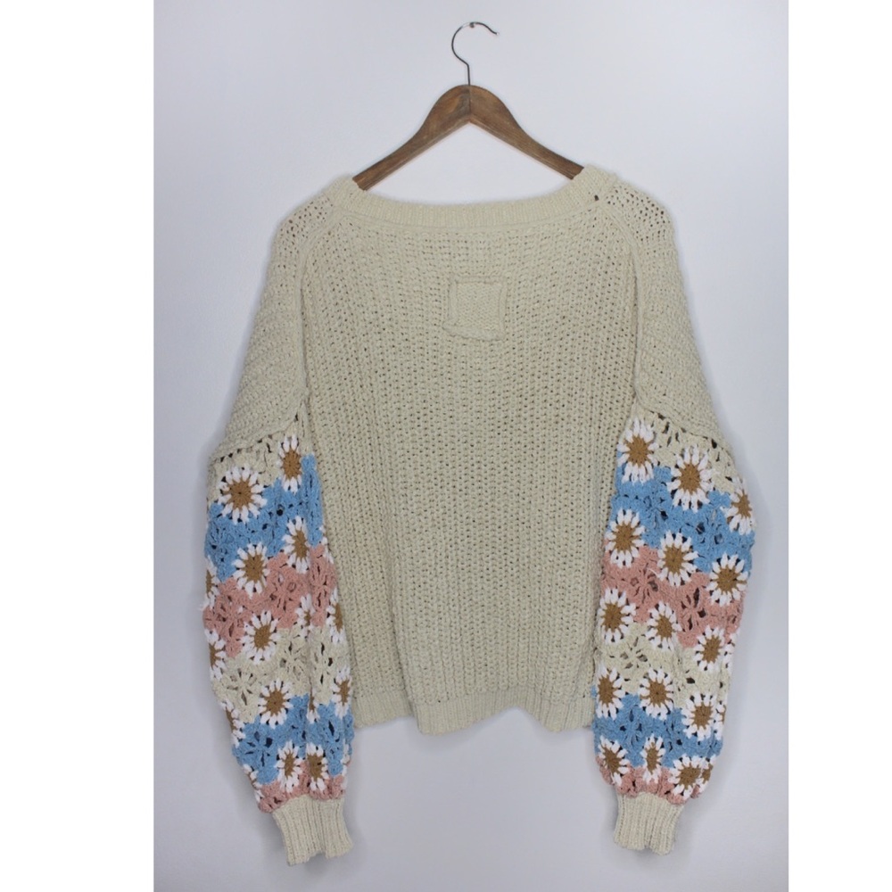 POL EUC Beige Chenille Oversized Granny Square Crochet Sleeves Sweater Medium - Picture 10 of 13